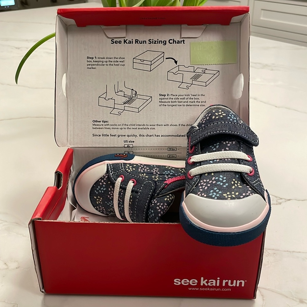 Brand New See Kai Run Size 8 Kristin Shoes